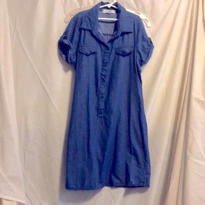 L.e.i. Chambray blue dress junior medium